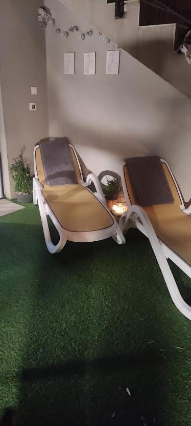 شقة Cozy Corners نين المظهر الخارجي الصورة